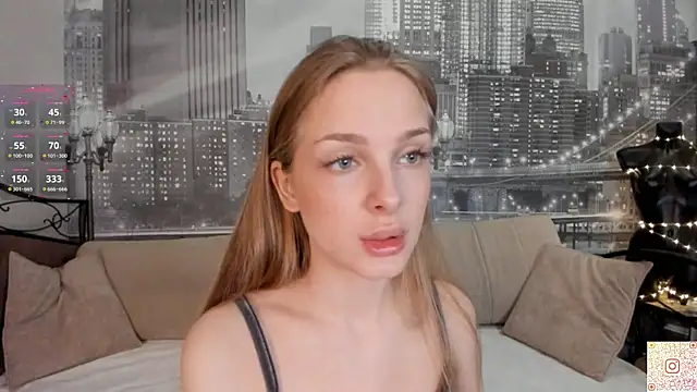 CindyGreen online show from November 9, 2025, 6:33 am