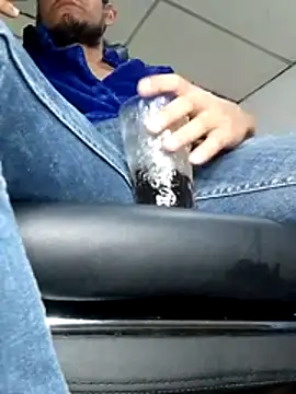 Snapshot of Bosssweet22cm chatting on December 15, 2025, 4:00 pm Bosssweet22cm online show from December 15, 2025, 4:00 pm