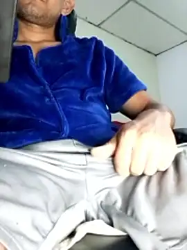 Snapshot of Bosssweet22cm chatting on January 9, 2026, 2:03 am Bosssweet22cm online show from January 9, 2026, 2:03 am