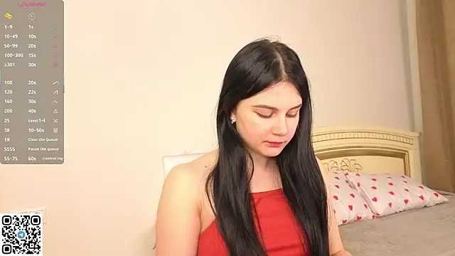 EnricaElis online show from February 2, 2026, 8:18 pm