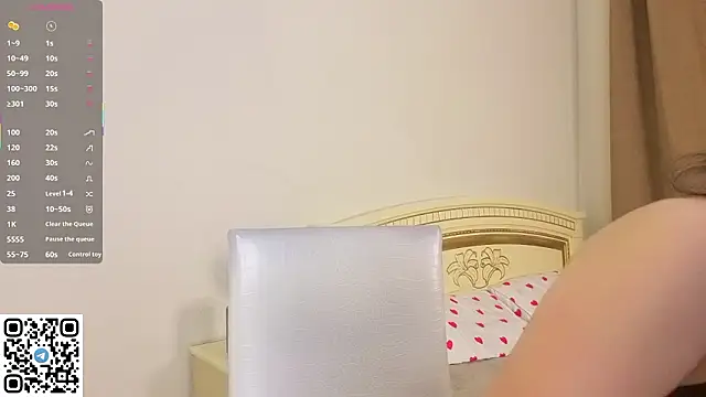 EnricaElis online show from March 15, 2026, 7:31 pm