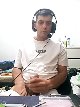 ghostfu1996 online show from April 5, 2026, 8:28 pm