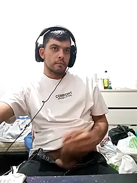 ghostfu1996 online show from April 17, 2026, 8:01 pm