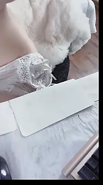 xiaoyang222 online show from October 31, 2025, 5:25 pm