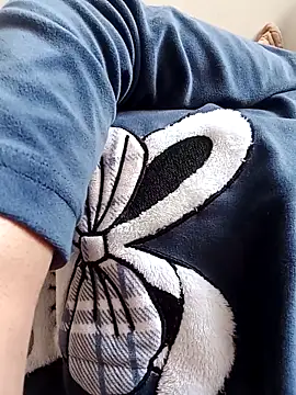 Snapshot of Simita12 chatting on March 1, 2026, 1:57 pm Simita12 online show from March 1, 2026, 1:57 pm