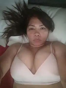 hiilarybrown online show from February 20, 2026, 8:09 pm