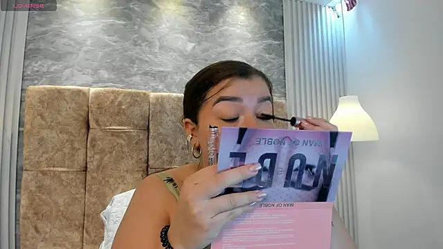 Snapshot of leilapons chatting on November 1, 2025, 4:53 pm leilapons online show from November 1, 2025, 4:53 pm