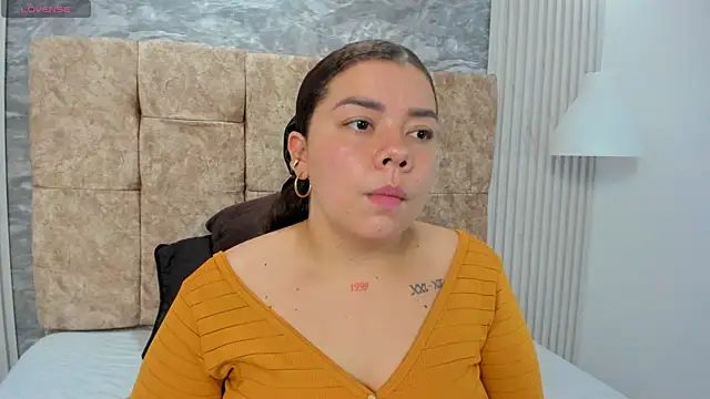 Snapshot of leilapons chatting on November 28, 2025, 5:48 pm leilapons online show from November 28, 2025, 5:48 pm