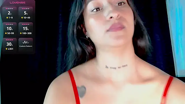 EVAH LEE  online show from November 29, 2025, 3:09 am