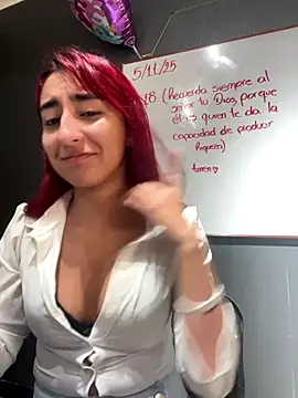 Snapshot of JuliethaDemon_ chatting on November 7, 2025, 2:17 pm JuliethaDemon online show from November 7, 2025, 2:17 pm