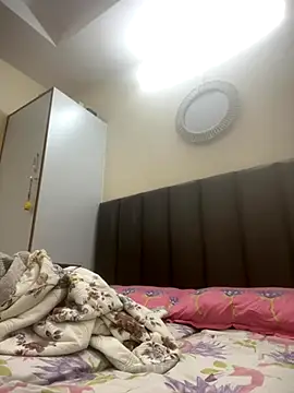 milf banger121 online show from November 19, 2025, 6:24 am