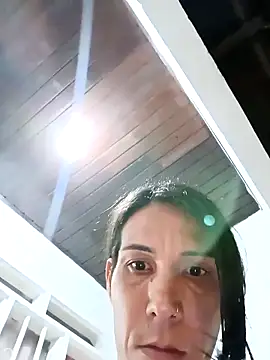 Snapshot of DidCostmary chatting on February 13, 2026, 9:27 am DidCostmary online show from February 13, 2026, 9:27 am