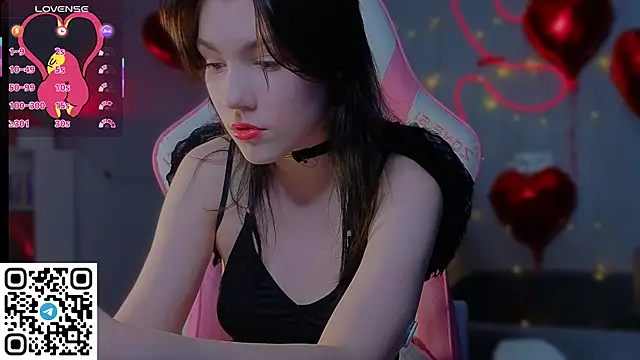 Sophie SkyAngel online show from February 14, 2026, 9:39 am