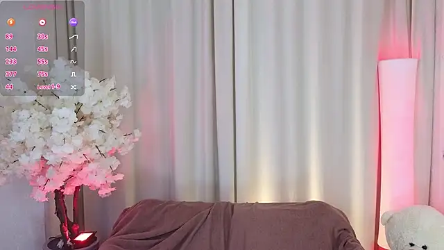 Janet Jee online show from October 25, 2025, 11:29 am