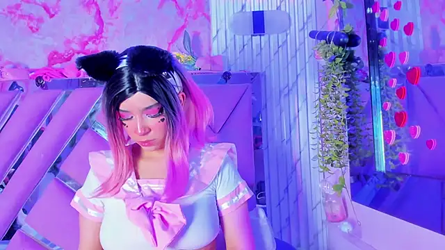 Akane Hikari  online show from April 14, 2026, 4:07 am