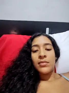 Snapshot of Amber-Sweett chatting on October 23, 2025, 2:00 am Amber-Sweett online show from October 23, 2025, 2:00 am