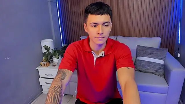 Leo santoro online show from October 8, 2025, 1:53 pm