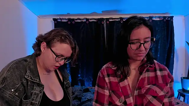 CrazyCakes  online show from April 1, 2026, 2:12 am