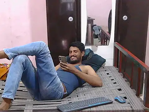 krishjaat43 online show from March 28, 2026, 9:20 am