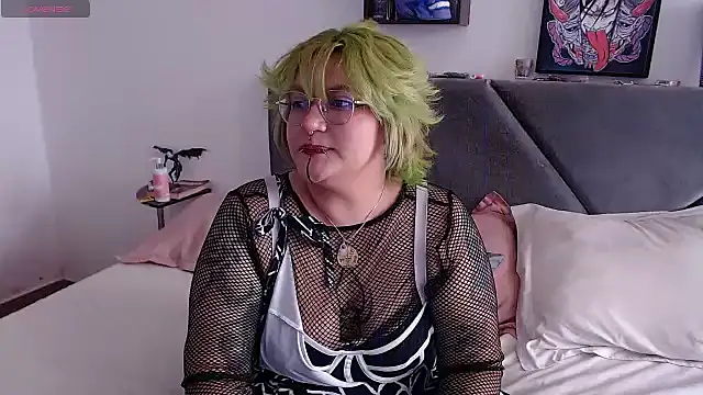 XxGreenGoodxX online show from February 5, 2026, 6:56 pm