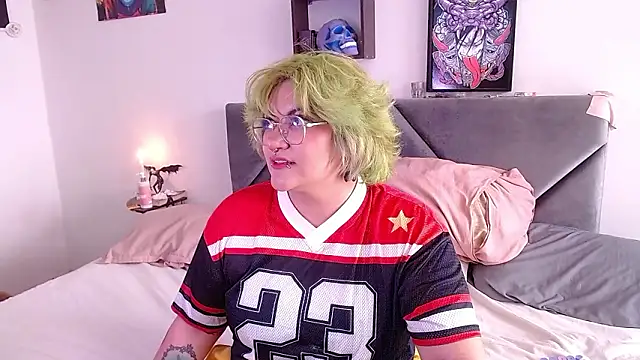 Snapshot of XxGreenGoodxX chatting on February 6, 2026, 6:44 pm XxGreenGoodxX online show from February 6, 2026, 6:44 pm