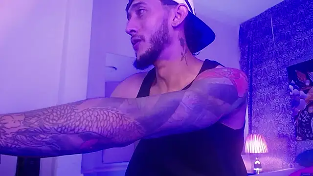 jonas conor online show from November 29, 2025, 8:01 pm