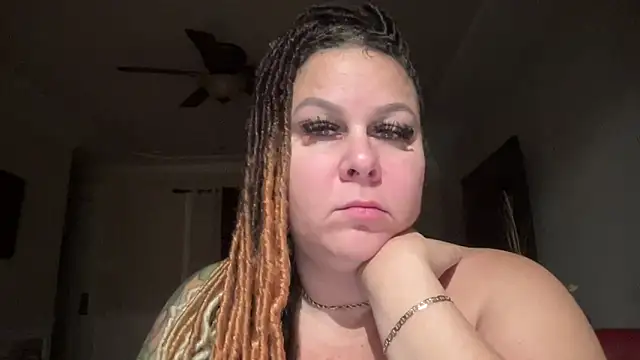 Snapshot of number1slut chatting on February 2, 2026, 12:15 pm number1slut online show from February 2, 2026, 12:15 pm