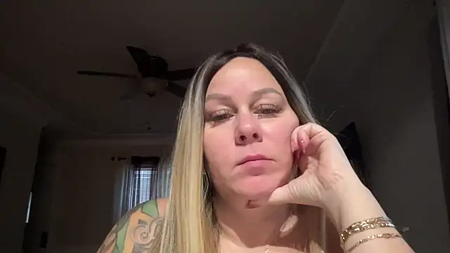 Snapshot of number1slut chatting on February 25, 2026, 12:59 pm number1slut online show from February 25, 2026, 12:59 pm