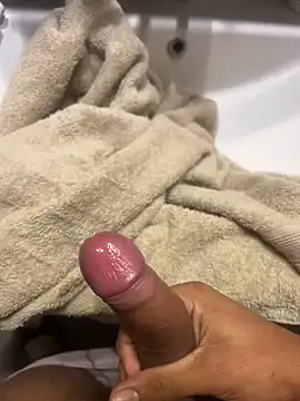 Snapshot of youyou933 chatting on October 7, 2025, 3:20 pm youyou933 online show from October 7, 2025, 3:20 pm