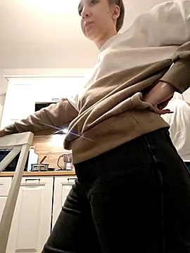 yourfavpsy  online show from November 29, 2025, 11:35 am