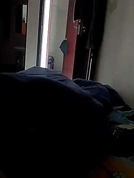 FitNhot sam online show from December 14, 2025, 7:07 pm