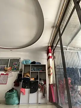 Snapshot of Nhung584 chatting on November 25, 2025, 2:11 am Nhung584 online show from November 25, 2025, 2:11 am