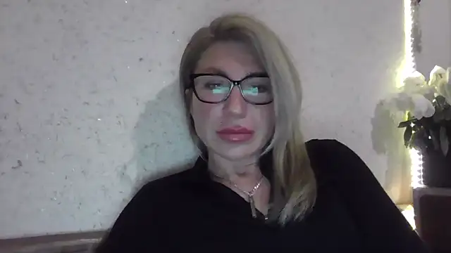 fox red lady7 online show from February 3, 2026, 6:57 pm