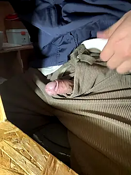 sonwmelt1 online show from October 11, 2025, 7:18 am