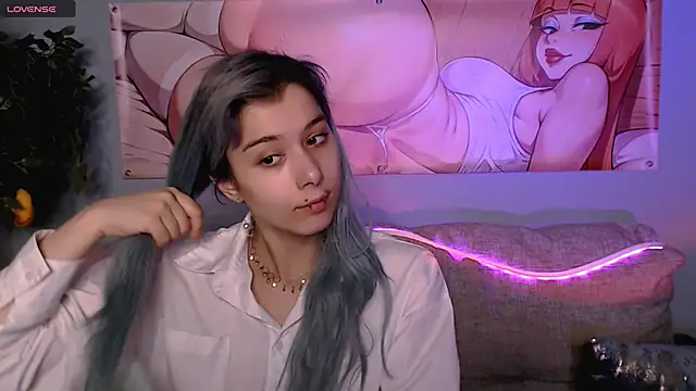 SophieAsh online show from October 5, 2025, 8:34 am