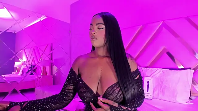 ReinaMiah online show from September 9, 2025, 3:50 am