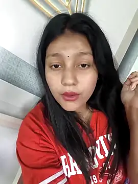 Dipali143143 online show from April 4, 2026, 7:28 am