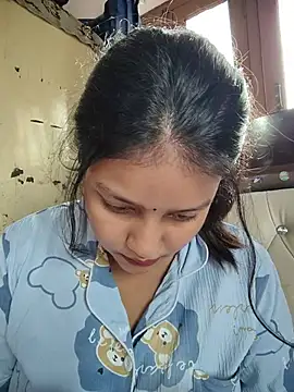 Snapshot of Dipali143143 chatting on July 7, 2026, 6:16 am Dipali143143 online show from July 7, 2026, 6:16 am
