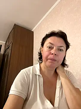 Kiravix online show from October 27, 2025, 10:41 am