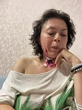 Kiravix online show from June 23, 2026, 6:28 pm