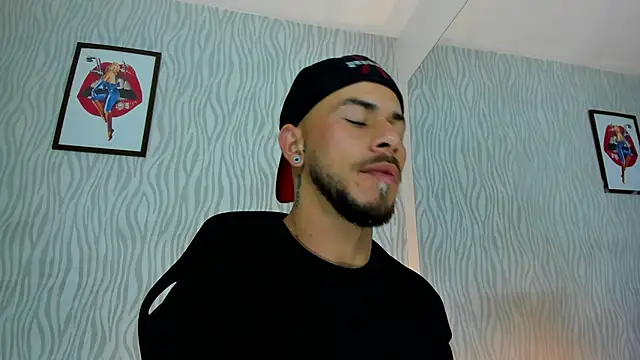 dylan jacobx online show from November 8, 2025, 3:07 am