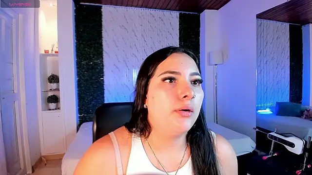 sofiacaramel online show from January 18, 2026, 12:09 pm