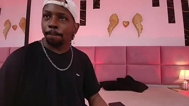 muller asher online show from October 16, 2025, 8:32 pm