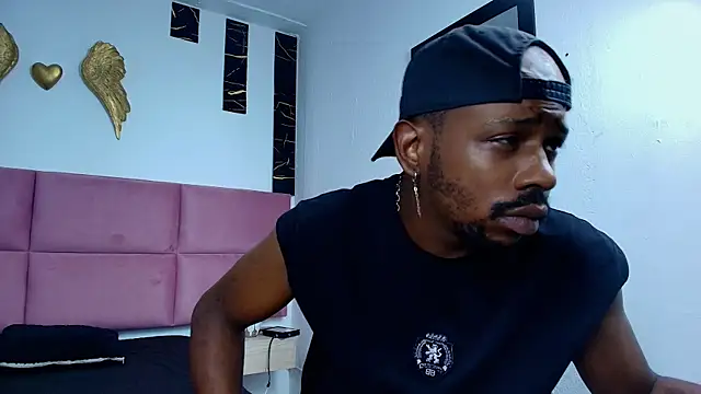 muller asher online show from October 26, 2025, 3:23 am