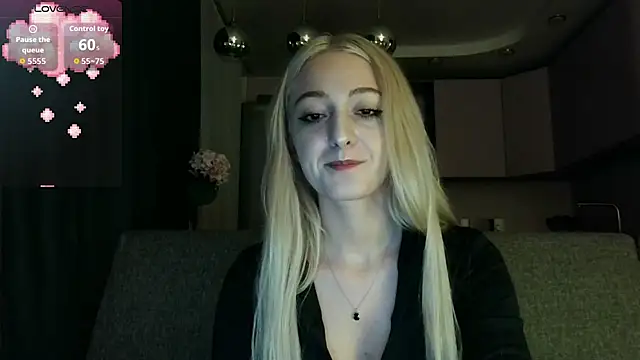 white liillyy online show from September 20, 2025, 12:00 am