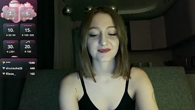 white liillyy online show from November 4, 2025, 10:09 pm