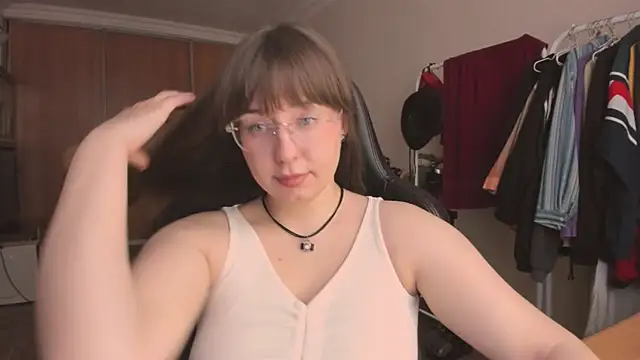 just fucked777 online show from May 25, 2026, 7:47 am