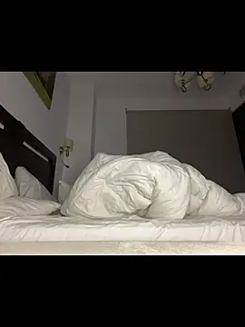 Snapshot of thejaderavixen chatting on November 9, 2025, 1:04 am thejaderavixen online show from November 9, 2025, 1:04 am