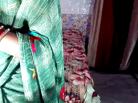 Snapshot of MEGA_JII chatting on October 29, 2025, 4:48 am MEGA JII online show from October 29, 2025, 4:48 am