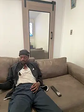 AllDayBbC online show from November 7, 2025, 12:27 pm